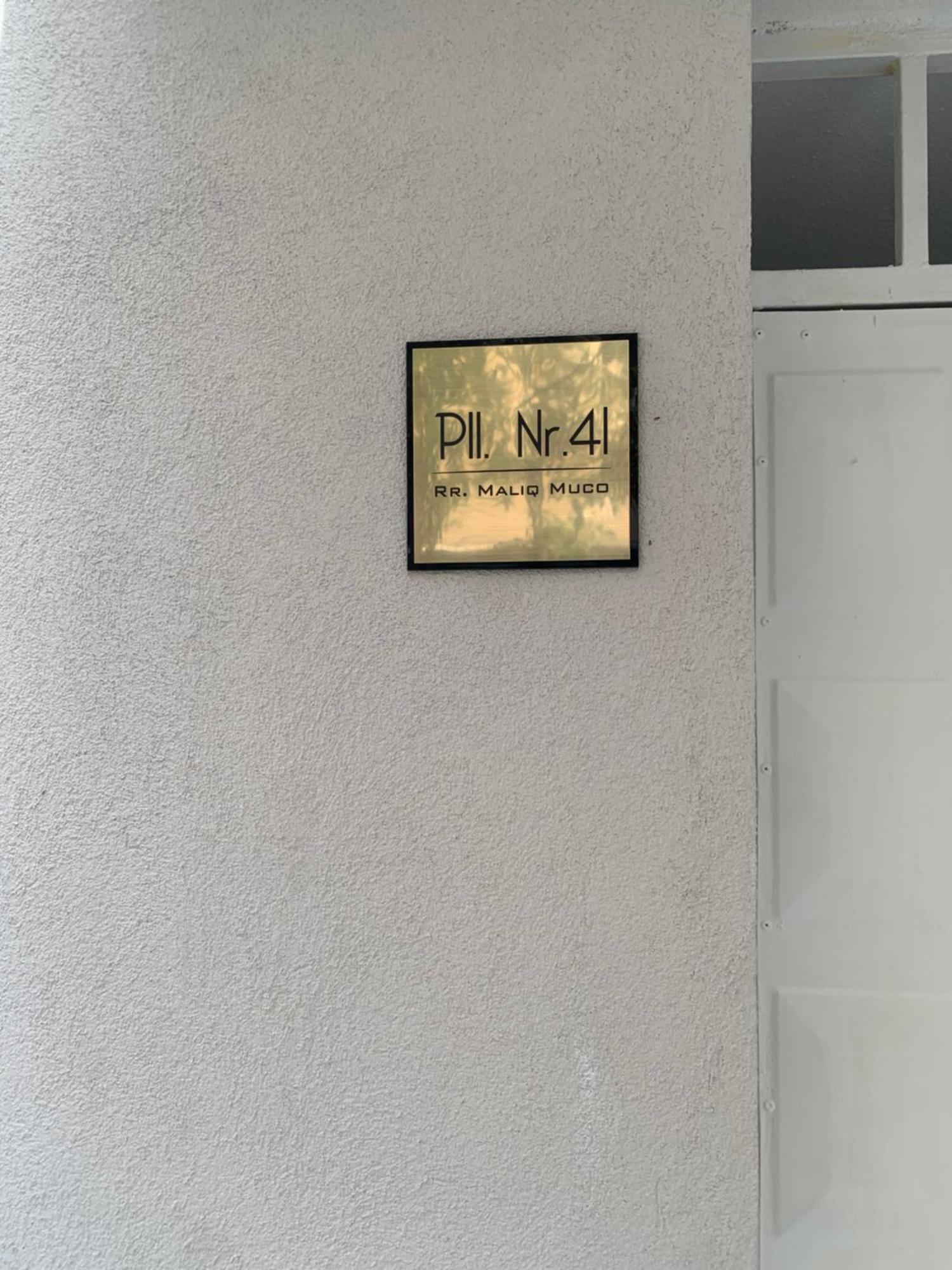 Nazari Apartment 2 Tirana Exteriör bild